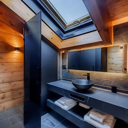 Luxury Mountain In